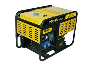 無(wú)電之焊，動(dòng)力之源 探索300A柴油發(fā)電電焊機(jī)組
